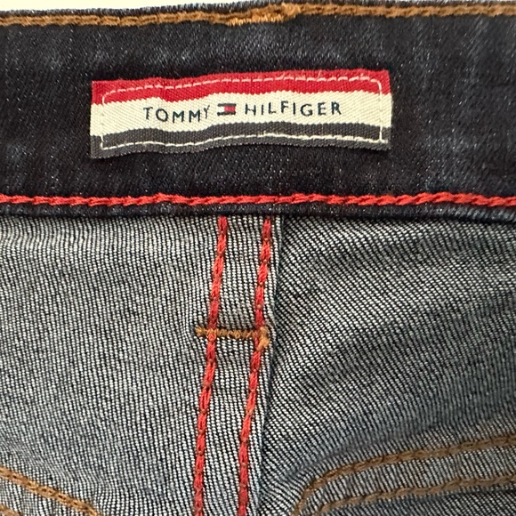 Tommy Hilfiger Skinny Fit Dark Wash Jean Size 14 R NWOT - Picture 8 of 9